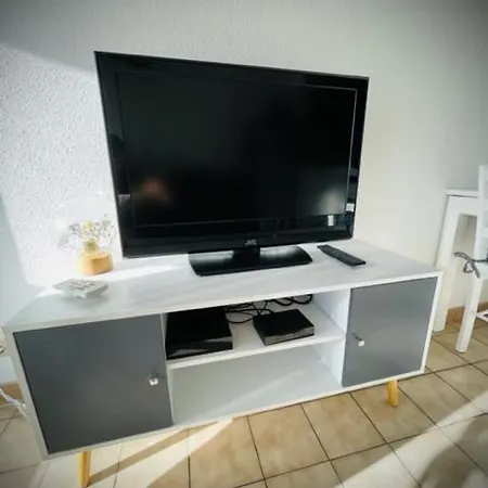 Studio Double Cabine En A 600m De La * Le Grau-du-Roi